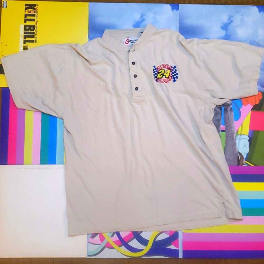 Nice  Jeff Gordon Competitors View button T-shirt size Large